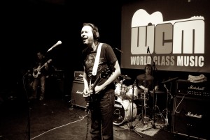 Live Show with the legendary Paul Gilbert!